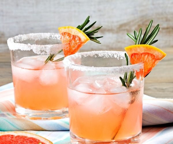 This magnificent cocktail of fresh pink Palomas.   A festive drink is ideal for brunch, parties and holidays.